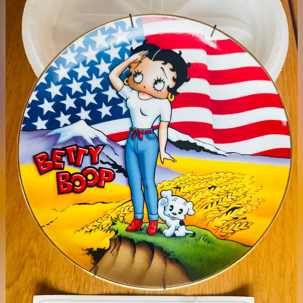 Betty Boop Collector Plate Stars & Stripes Forever Danbury Mint 1994 Patriotic
